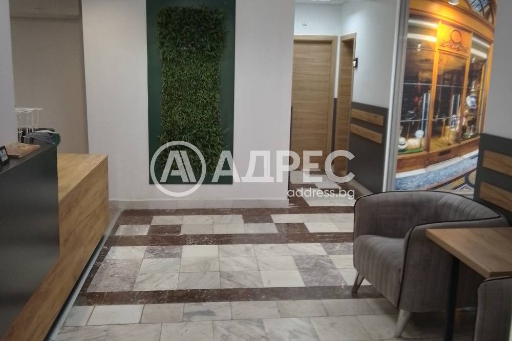 Продава ХОТЕЛ, гр. Хасково, Център, снимка 2 - Хотели - 56165306