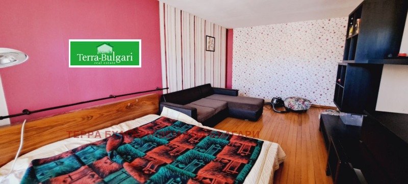 Zu verkaufen  1 Schlafzimmer Pernik , Iztok , 64 qm | 37444642 - Bild [2]