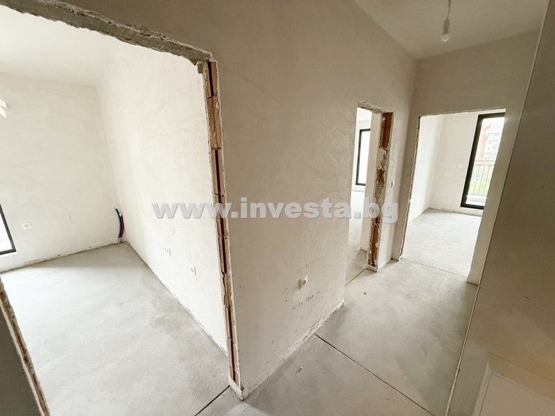 In vendita  2 camere da letto Plovdiv , Trakiia , 95 mq | 75932003
