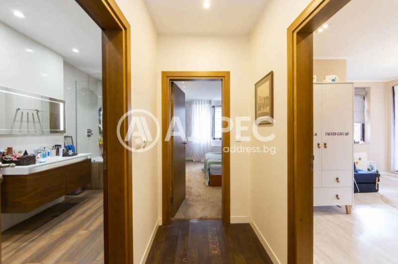 Продава МНОГОСТАЕН, гр. София, Витоша, снимка 15 - Апартаменти - 52691303