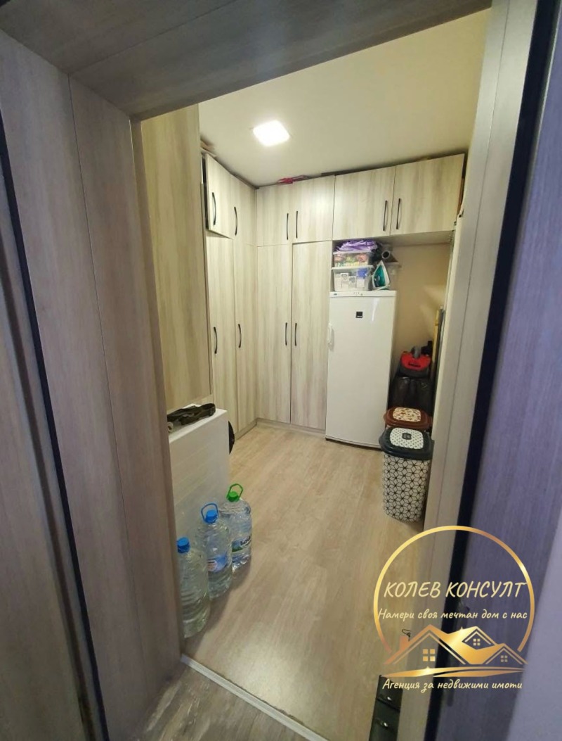 Продава ЕТАЖ ОТ КЪЩА, гр. Чирпан, област Стара Загора, снимка 8 - Етаж от къща - 52625451