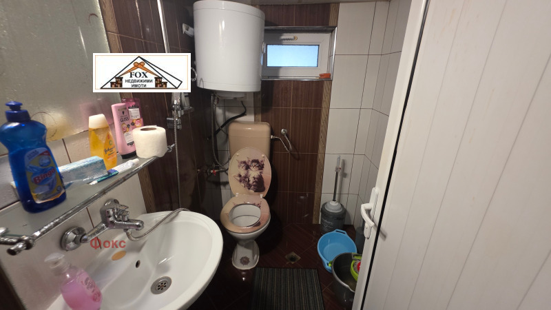 Продава КЪЩА, гр. Русе, Централен южен район, снимка 9 - Къщи - 53487697