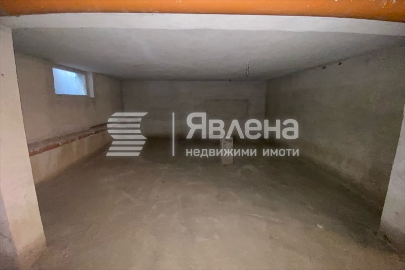 Продава МАГАЗИН, гр. Пловдив, Кючук Париж, снимка 10 - Магазини - 47429217