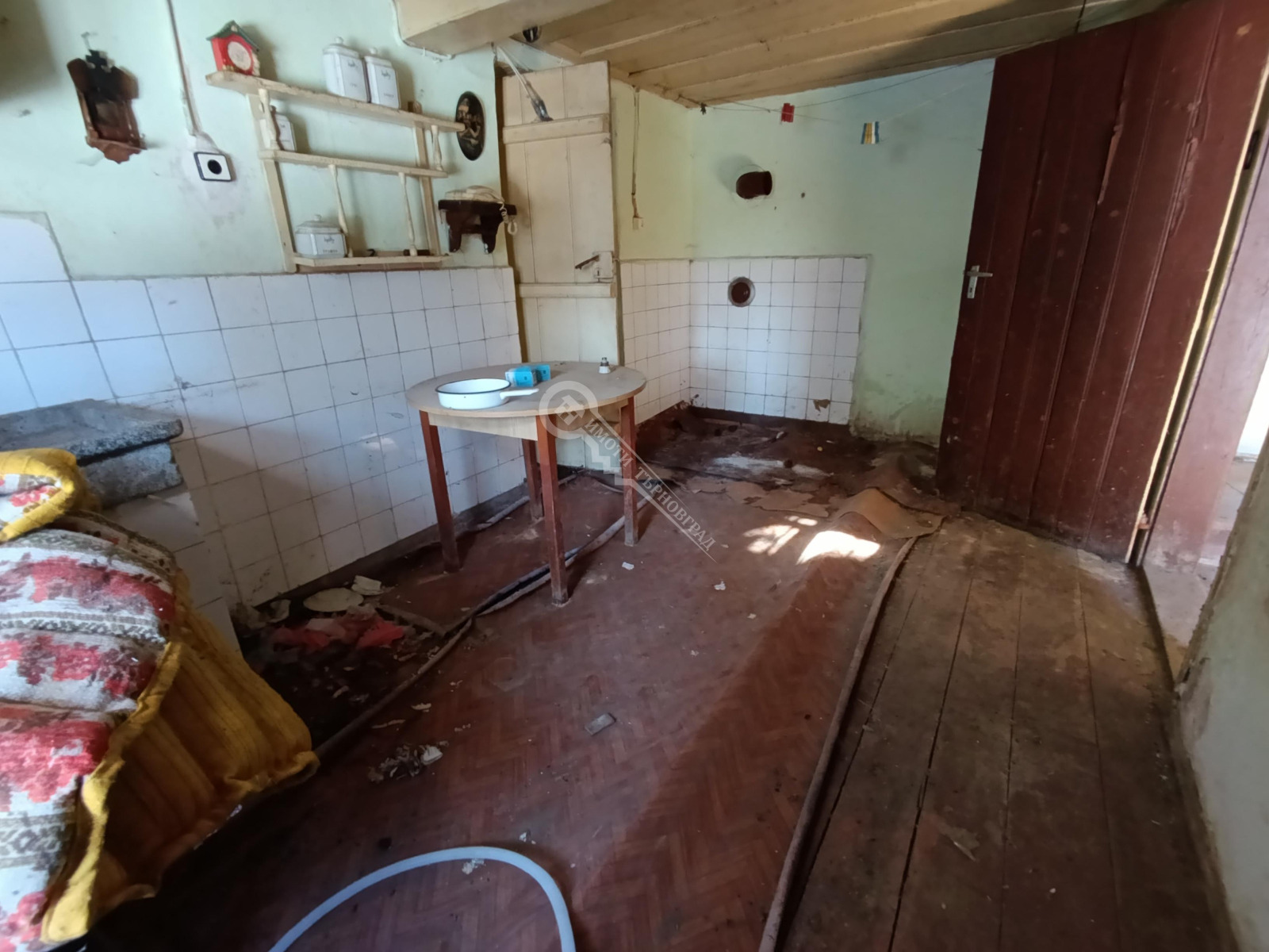 Продава КЪЩА, гр. Дряново, област Габрово, снимка 6 - Къщи - 53645520