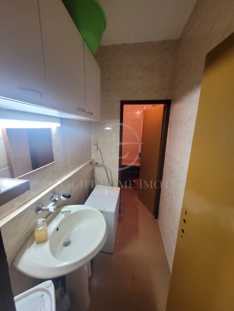 Eladó  2 hálószobás Plovdiv , Kamenica 1 , 94 négyzetméter | 79070042 - kép [13]