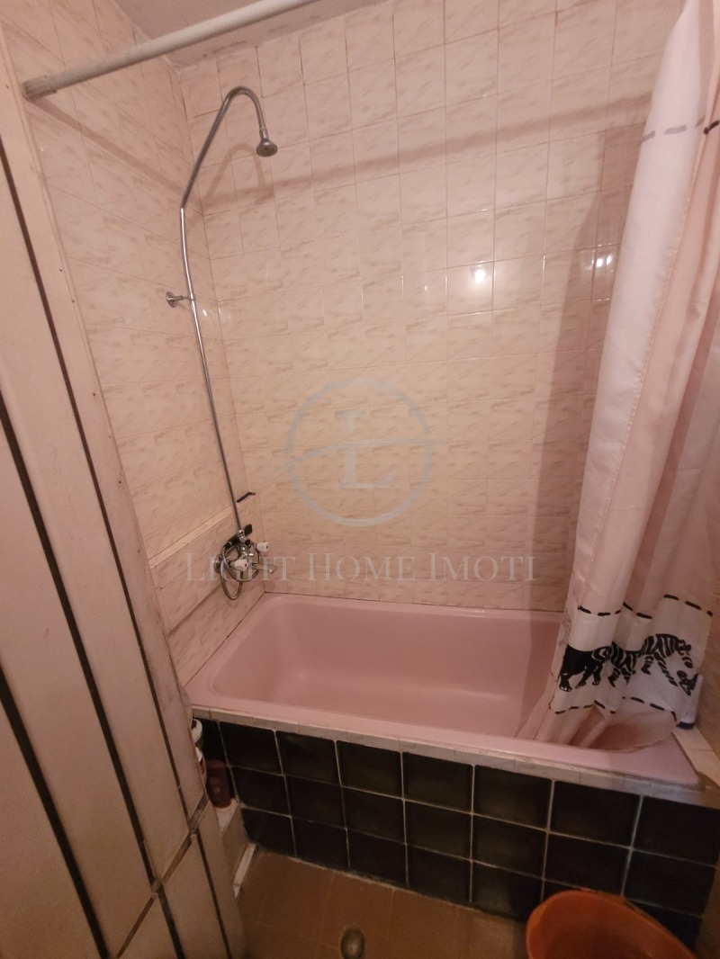 Eladó  2 hálószobás Plovdiv , Kamenica 1 , 94 négyzetméter | 79070042 - kép [14]