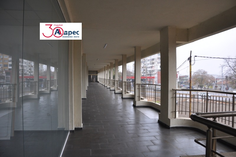 Продава  3-стаен град Добрич , Център , 1 кв.м | 84328035 - изображение [5]