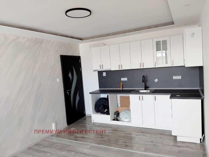 Продава 3-СТАЕН, гр. София, Обеля