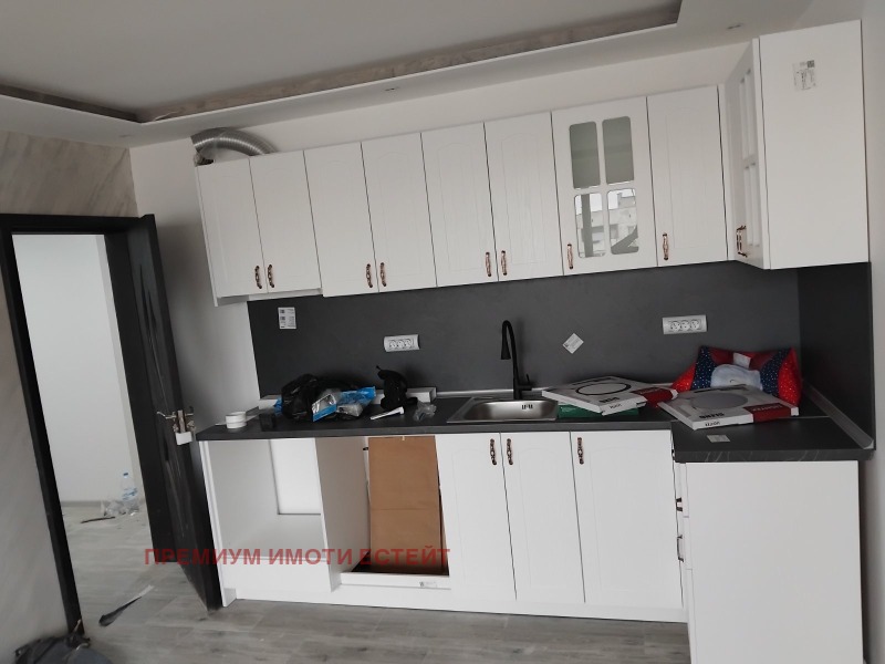 Продава 3-СТАЕН, гр. София, Обеля