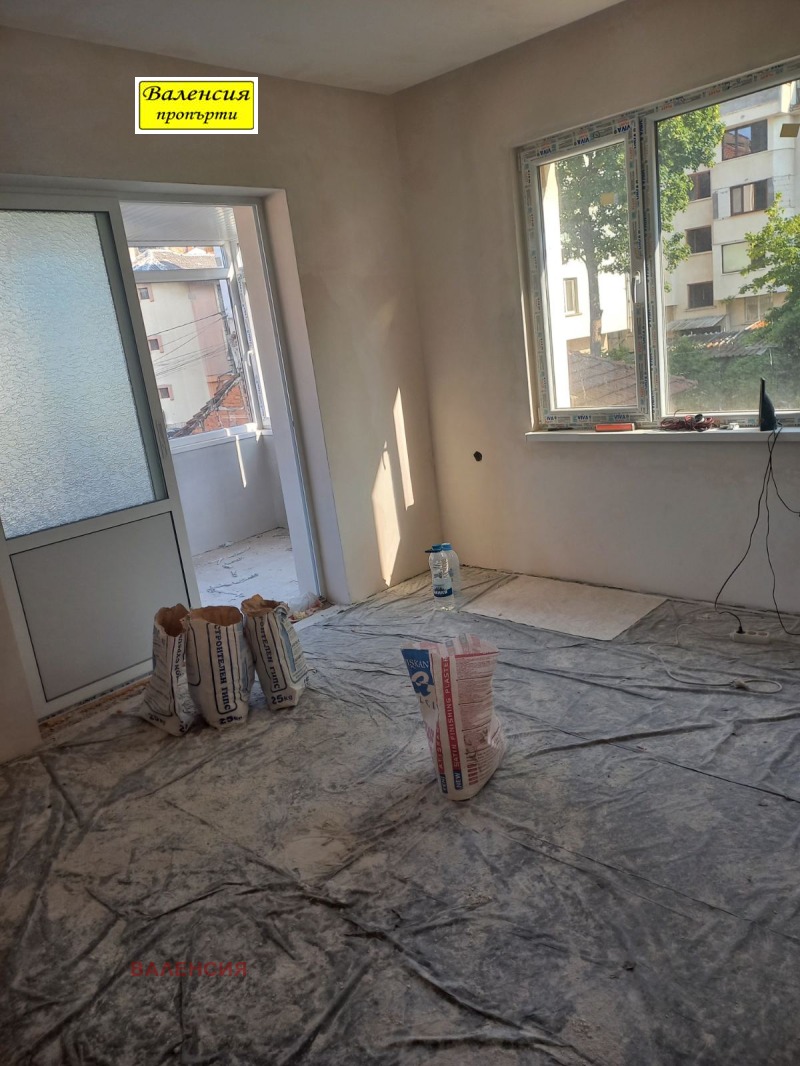 Продава  Етаж от къща град Враца , Център , 91 кв.м | 28766473 - изображение [2]