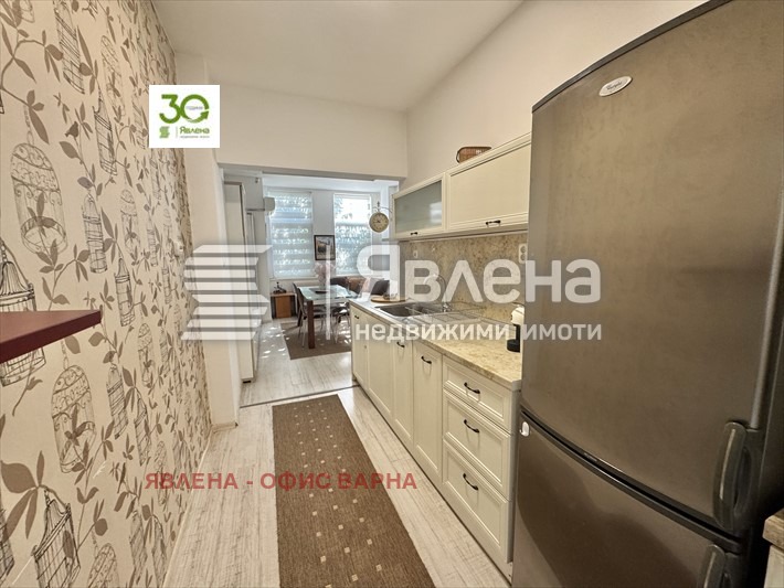 Продава КЪЩА, гр. Варна, Гръцка махала, снимка 10 - Къщи - 52716677