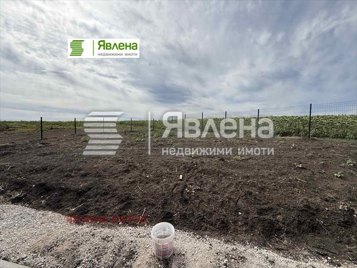 Продава КЪЩА, с. Хераково, област София област, снимка 12 - Къщи - 54417084