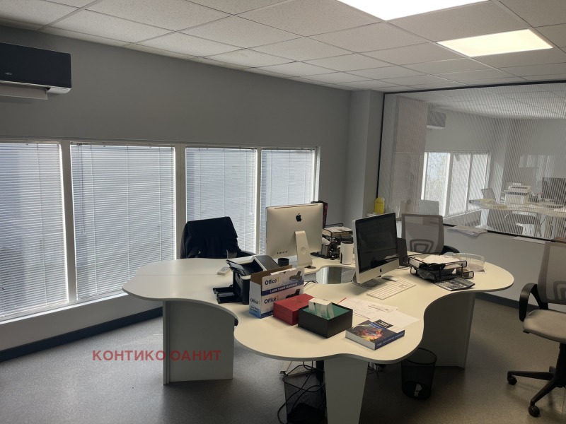 Продава СКЛАД, с. Гурмазово, област София област, снимка 2 - Складове - 52389679