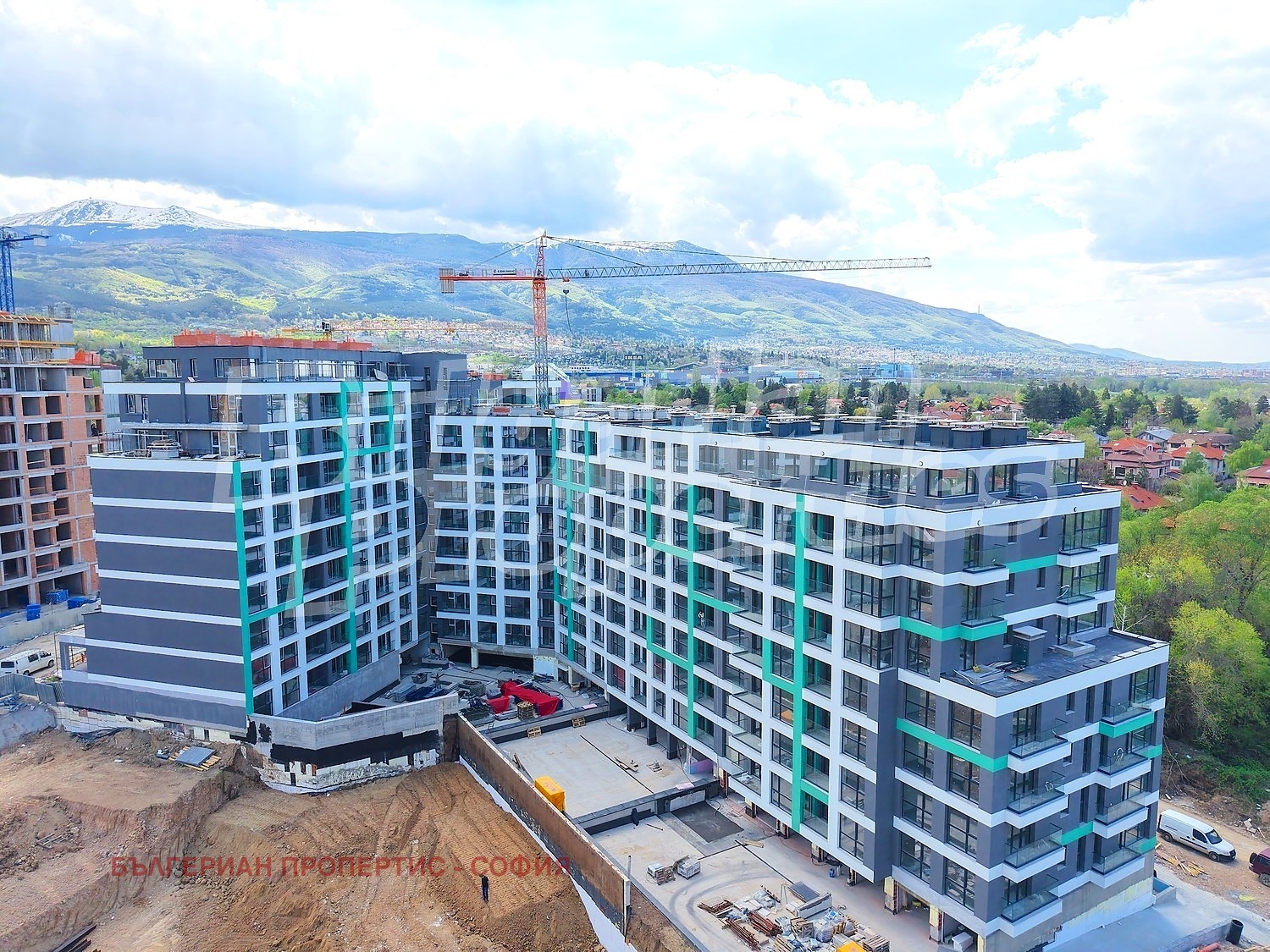 Продава 3-СТАЕН, гр. София, Младост 4