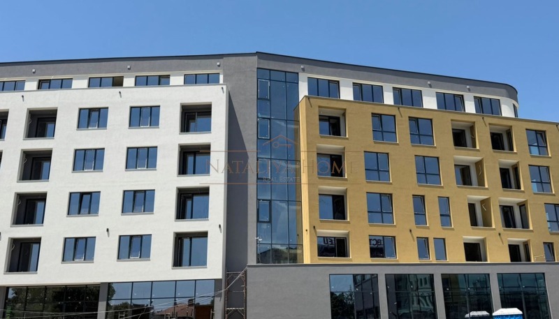 In vendita  Studio Burgas , Sarafovo , 34 mq | 74173347