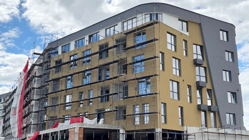 Te koop  Studio Burgas , Sarafovo , 31 m² | 74173347