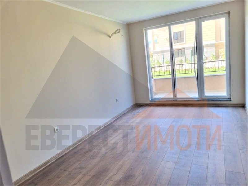 En venta  1 dormitorio Plovdiv , Ostromila , 80 metros cuadrados | 37982150 - imagen [9]