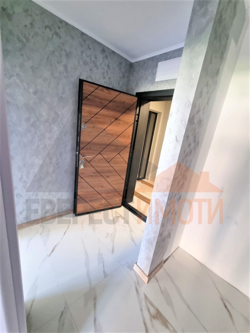 En venta  1 dormitorio Plovdiv , Ostromila , 80 metros cuadrados | 37982150 - imagen [13]