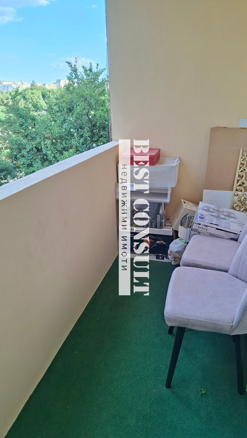 Na sprzedaż  1 sypialnia Ruse , Czarodejka - Sewer , 65 mkw | 28250433 - obraz [13]