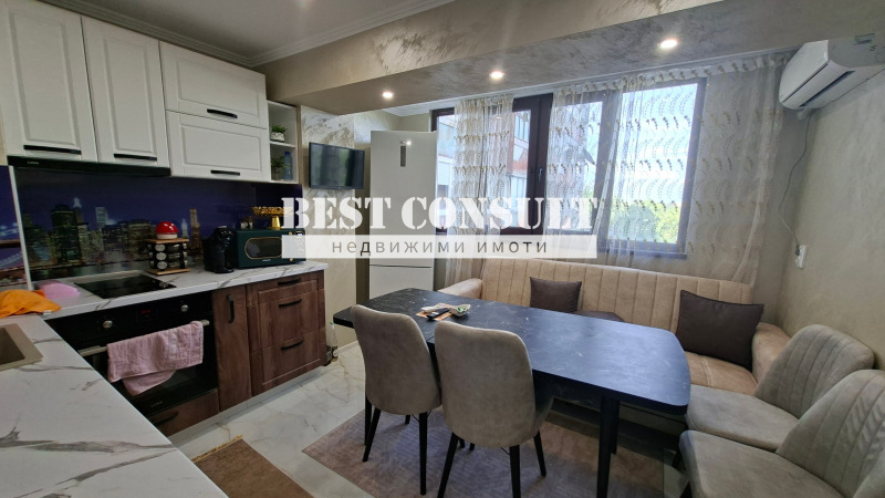 Na sprzedaż  1 sypialnia Ruse , Czarodejka - Sewer , 65 mkw | 28250433 - obraz [3]