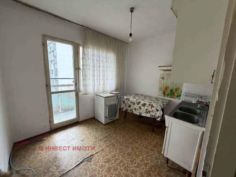 Продава 2-СТАЕН, гр. Пазарджик, Моста на Лютата, снимка 7 - Апартаменти - 56735136