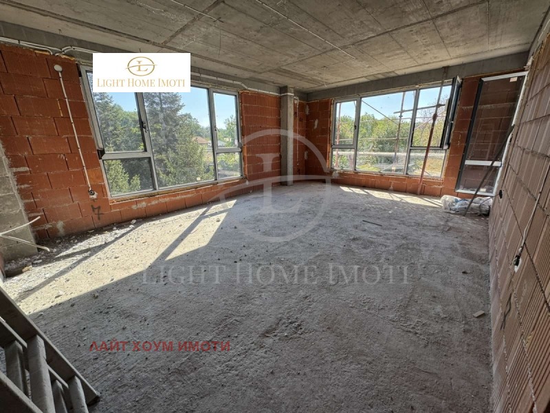 Myytävänä  2 makuuhuonetta Plovdiv , Karšijaka , 119 neliömetriä | 42104334