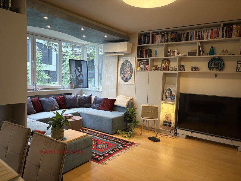 Продава 3-СТАЕН, гр. София, Бояна, снимка 2 - Апартаменти - 52286455