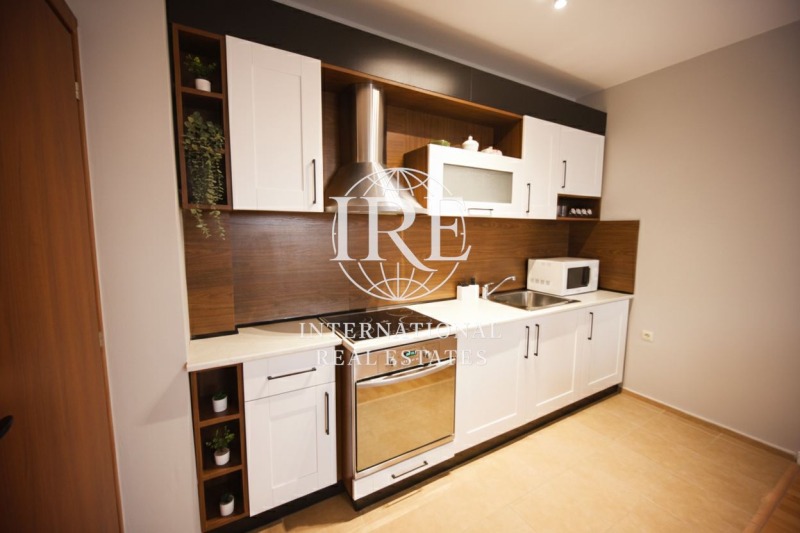 Продава 3-СТАЕН, гр. Варна, к.к. Чайка, снимка 3 - Апартаменти - 53153608