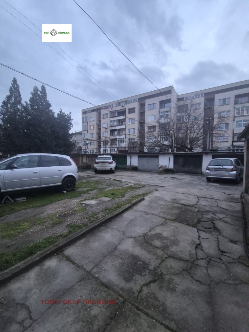 Продава ЕТАЖ ОТ КЪЩА, гр. Пловдив, Мараша, снимка 8 - Етаж от къща - 53091738