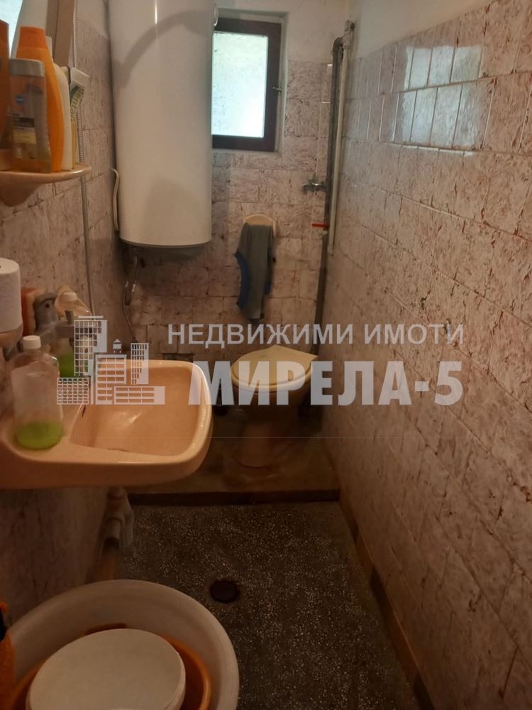 Продава  Къща област Русе , с. Червена вода , 150 кв.м | 75551625 - изображение [8]