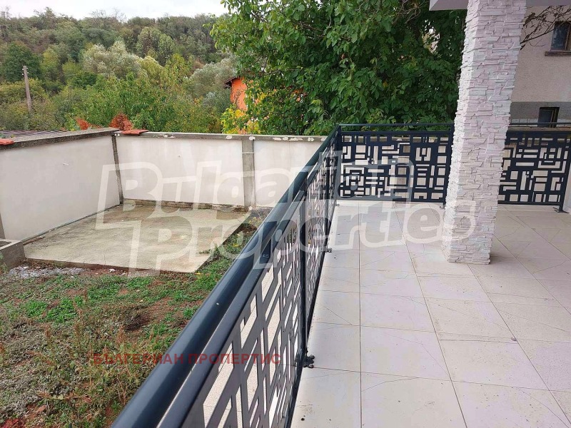 Na sprzedaż  Dom region Sofia , Gurmazowo , 226 mkw | 97558364 - obraz [12]
