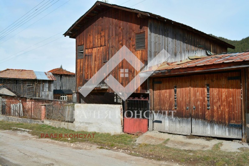 Продава ПАРЦЕЛ, с. Равногор, област Пазарджик, снимка 2 - Парцели - 53439043