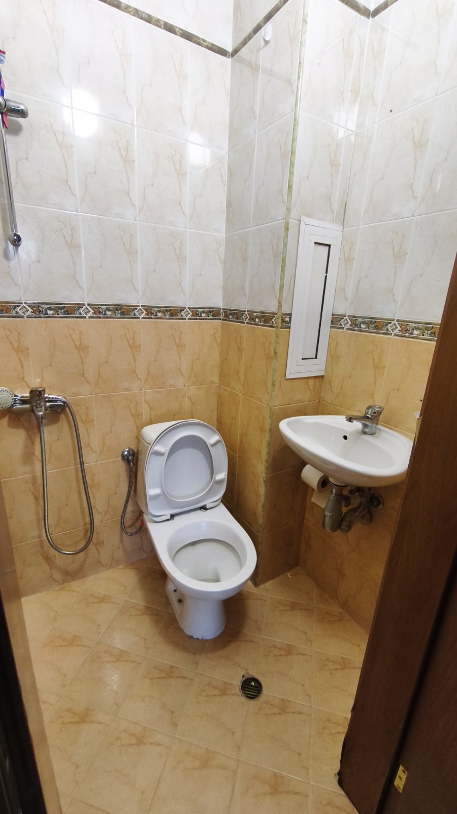 Продава 4-СТАЕН, гр. София, Оборище, снимка 15 - Апартаменти - 53708605