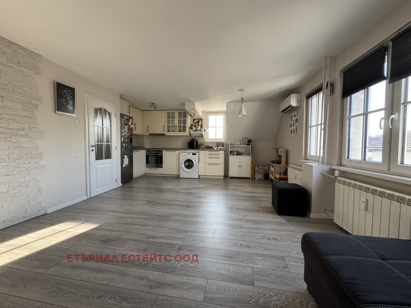 Продава 3-СТАЕН в град София, Изток - 91 кв.м / 329 900 € » 645 228.32 лв., ЕТЪРНАЛ ЕСТЕЙТС ООД