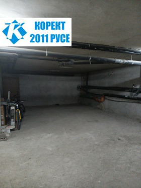 Garagem Zdravec Iztok, Ruse 5