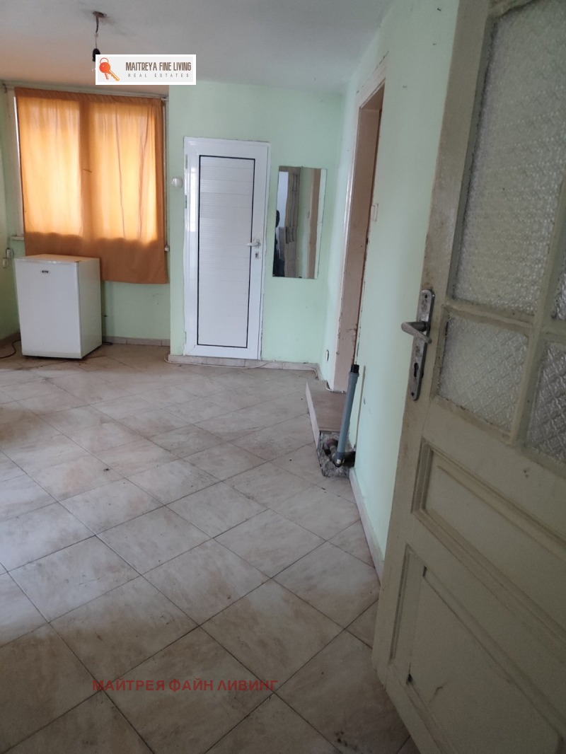 Продава  3-стаен град Бургас , Център , 85 кв.м | 59535889 - изображение [2]