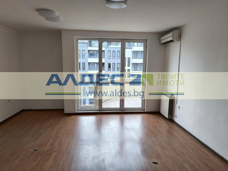 Продава 3-СТАЕН, гр. София, Център