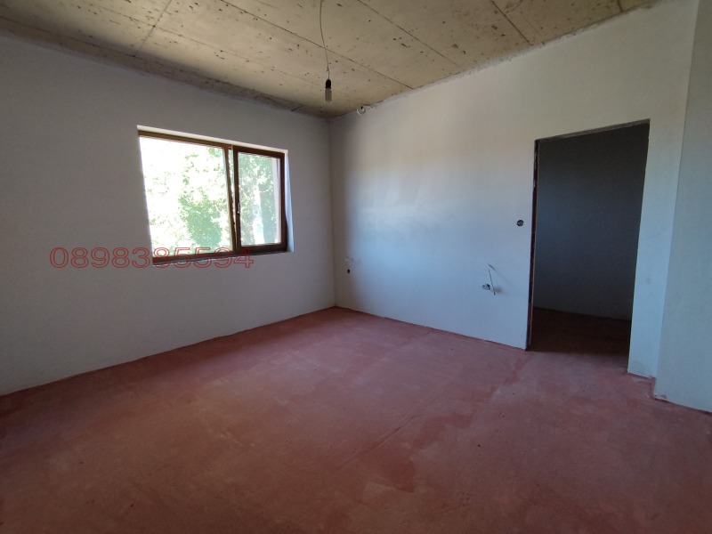 Te koop  Huis regio Pernik , Dragitsjevo , 204 m² | 81535580 - afbeelding [13]