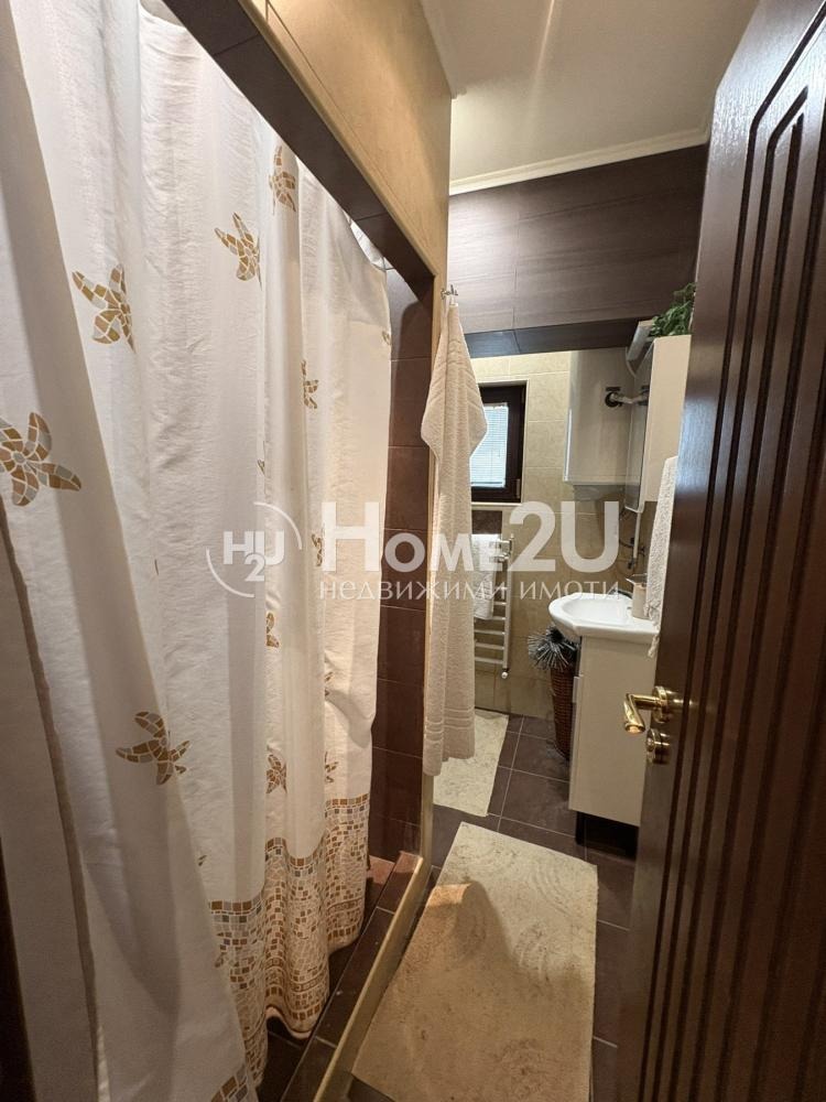 Продава КЪЩА, с. Яребична, област Варна, снимка 7 - Къщи - 53536652