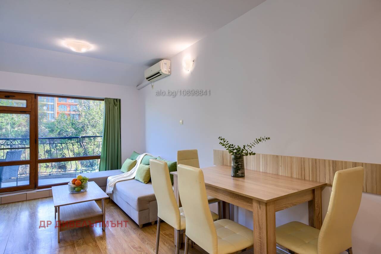 Продава 3-СТАЕН, гр. Свети Влас, област Бургас, снимка 2 - Апартаменти - 53377731