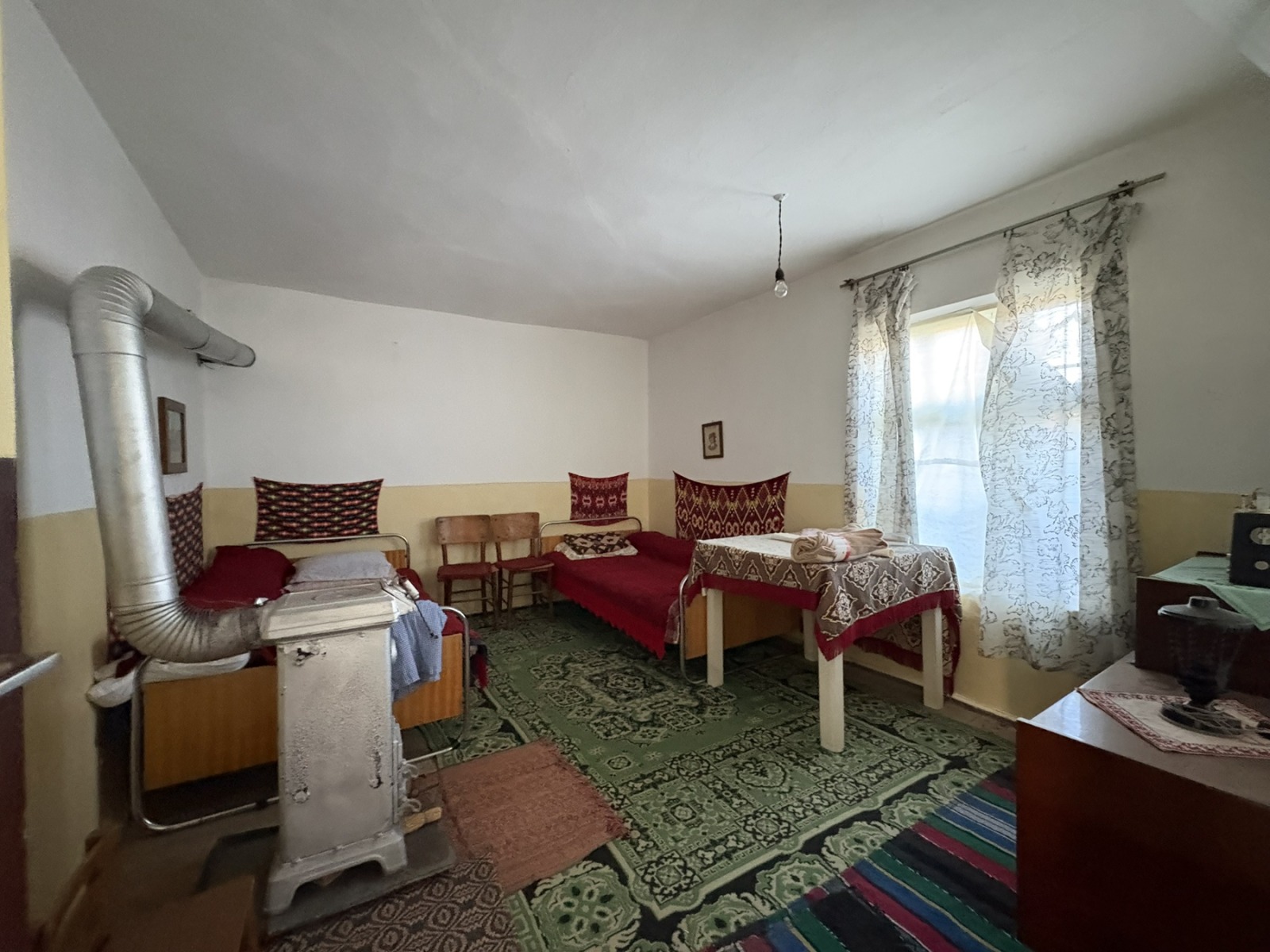 Продава КЪЩА, с. Пчелник, област Варна, снимка 2 - Къщи - 55912531