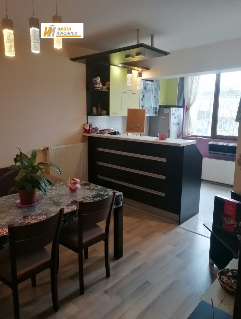 Продава 3-СТАЕН в град Велико Търново, Център - 79 кв.м / 137 500 € » 268 926.63 лв., ИМОТИ ЙОРДАНОВ ЕООД