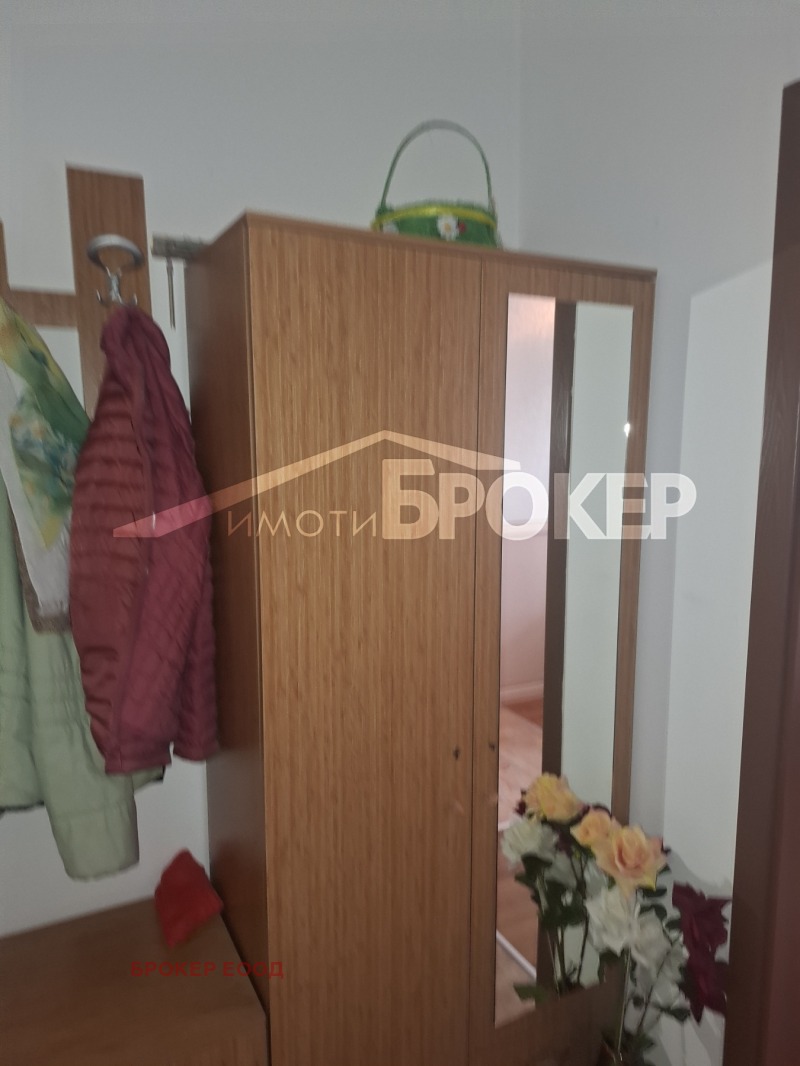 Продава 1-СТАЕН, гр. Сливен, Даме Груев, снимка 3 - Апартаменти - 52475693