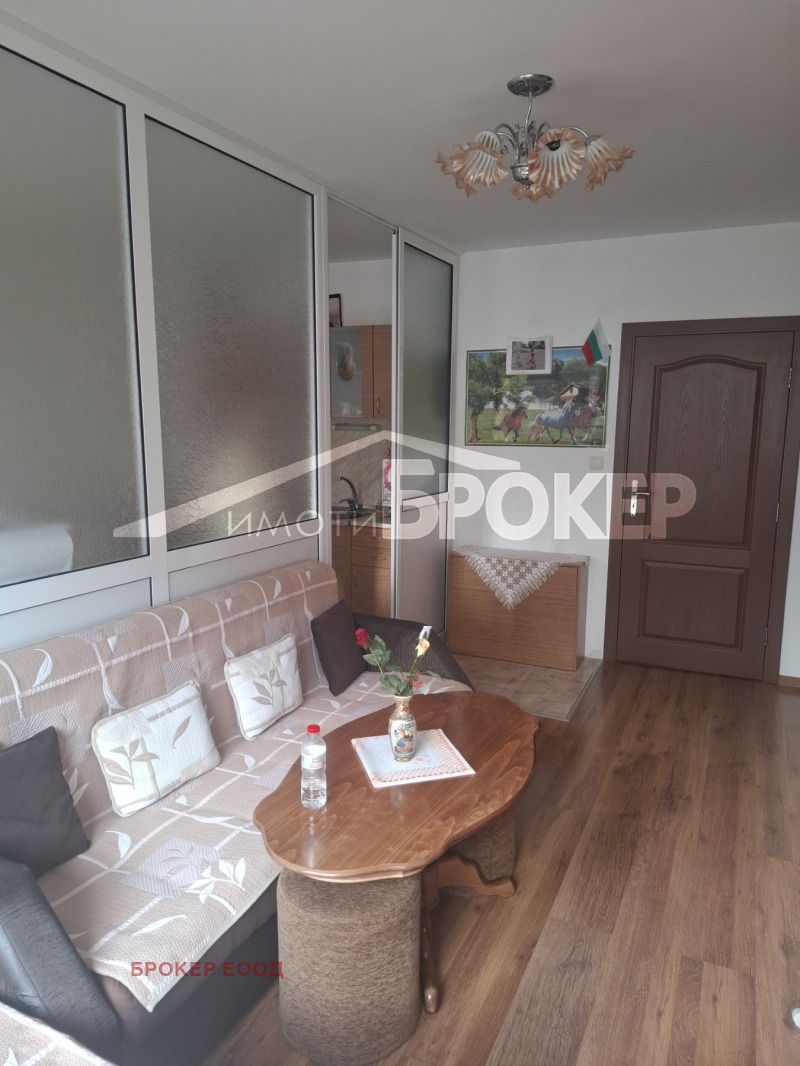 Продава 1-СТАЕН, гр. Сливен, Даме Груев, снимка 9 - Апартаменти - 52475693