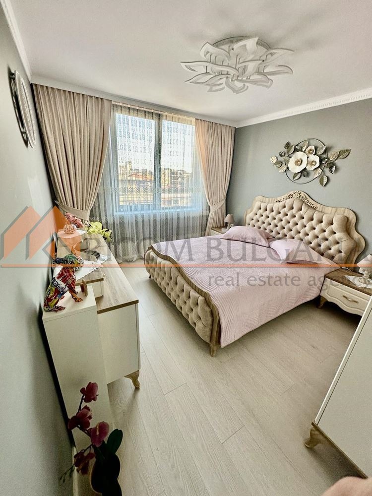 In vendita  2 camere da letto Varna , Tsentralna poshta , 136 mq | 50239532 - Immagine [12]