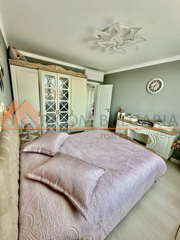 In vendita  2 camere da letto Varna , Tsentralna poshta , 136 mq | 50239532 - Immagine [11]