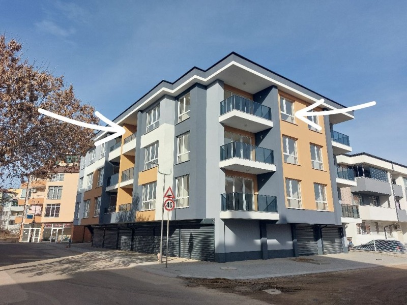 Продава  3-стаен град Кърджали , Възрожденци , 104 кв.м | 75199301
