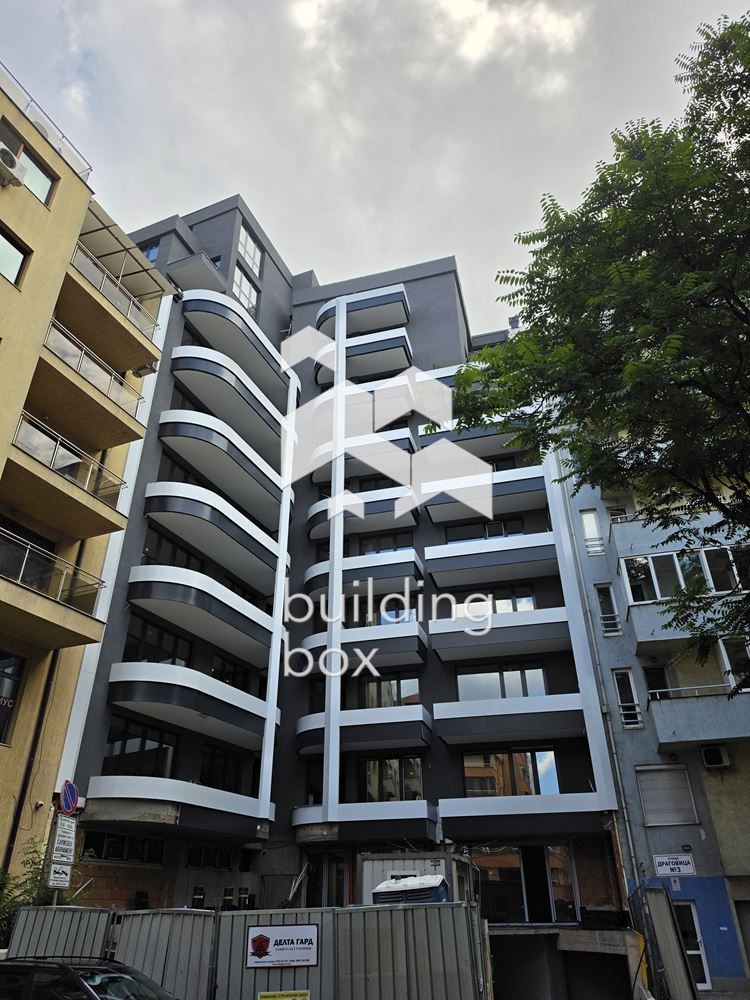 Продава 3-СТАЕН, гр. София, Оборище, снимка 2 - Апартаменти - 56410339