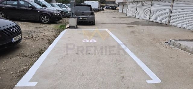 Продава ГАРАЖ, ПАРКОМЯСТО, гр. Пловдив, Кючук Париж