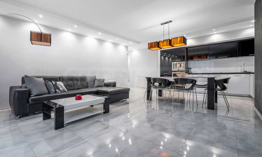 Продава  3-стаен град Пловдив , Кършияка , 130 кв.м | 70371594
